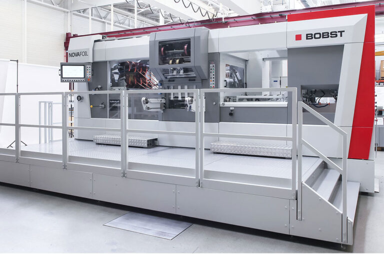 Bobst lanza la máquina de estampación en caliente Novafoil 106